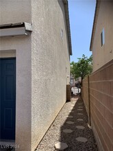 2081 Cary Grant Ct in Las Vegas, NV - Building Photo - Building Photo