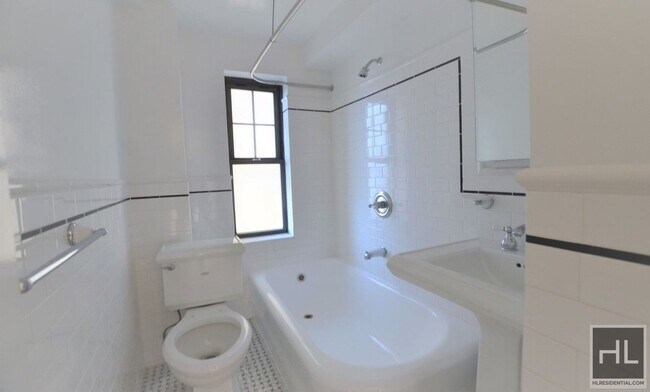 PERFECT Christopher St Studio - WON'T LAST!!! in New York, NY - Building Photo - Building Photo