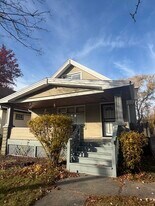 12705 Holborn Ave in Cleveland, OH - Building Photo