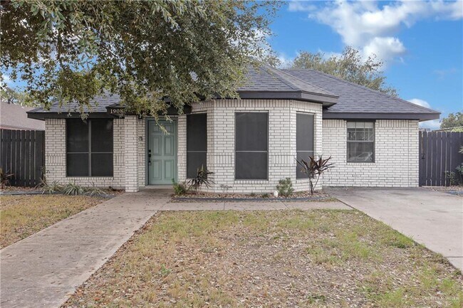18 Cassandra St in Mission, TX - Building Photo - Building Photo