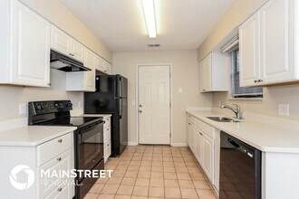 7756 Pepper Cir E in Jacksonville, FL - Building Photo - Building Photo
