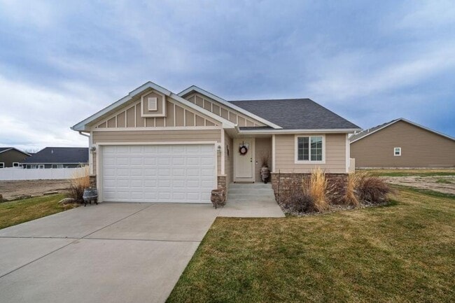 property at 1712 Paynes Pl