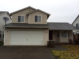 1219 203rd Street Ct E in Spanaway, WA - Building Photo