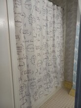 126 Holloway Ave, Unit studio in San Francisco, CA - Foto de edificio - Building Photo