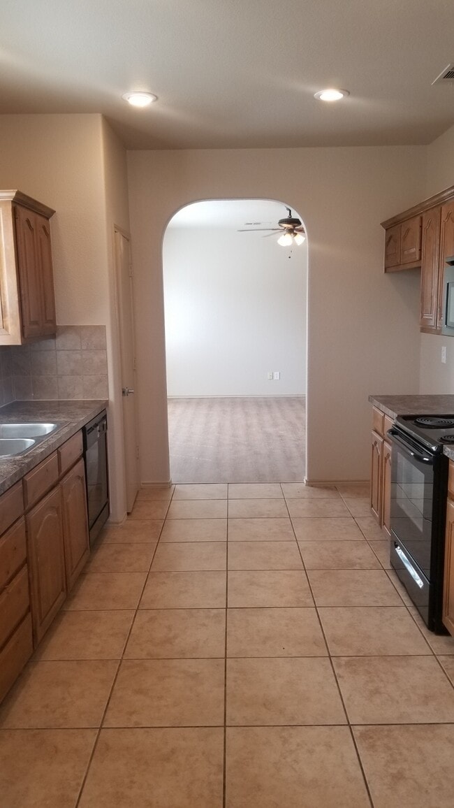 1104 Redcloud Dr in Fort Worth, TX - Building Photo - Building Photo