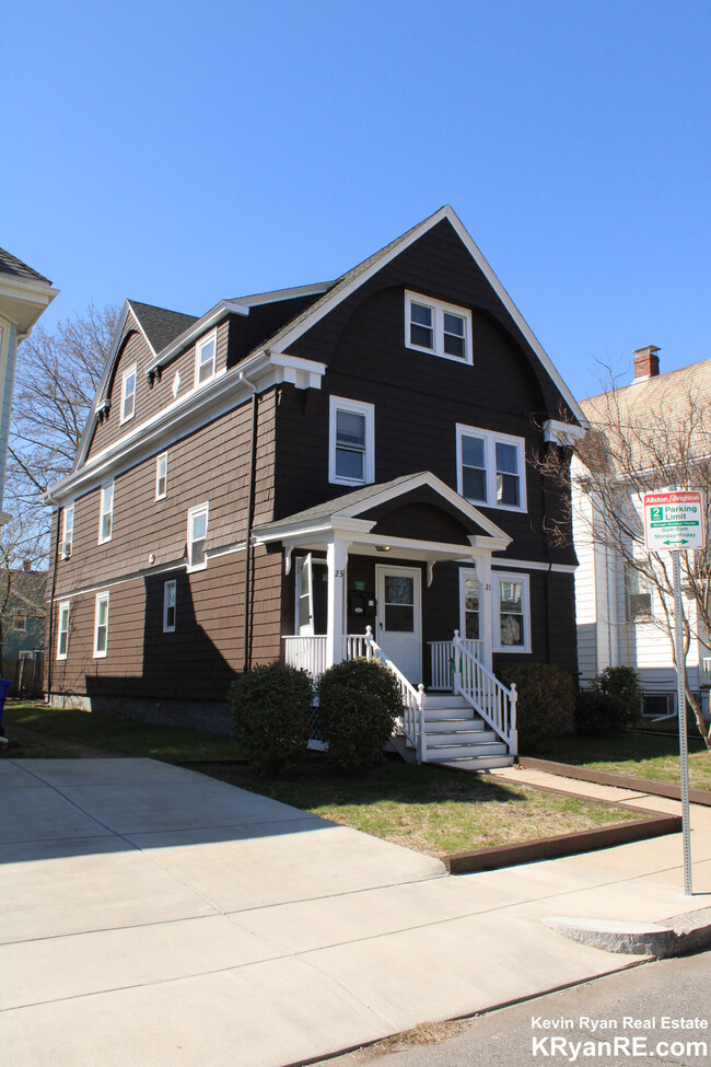 23 Aldie St, Unit 3