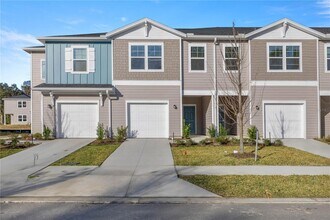 3644 SE 37th Ct Cir in Ocala, FL - Building Photo - Building Photo