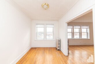 4414 N Whipple St in Chicago, IL - Building Photo - Building Photo