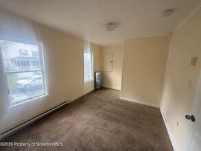 310 21st Ave in Scranton, PA - Building Photo - Building Photo