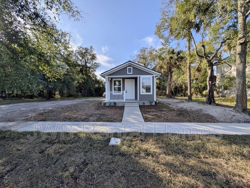 1218 Odessa St in Jacksonville, FL - Building Photo