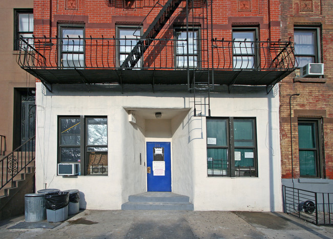 291 Pleasant Ave in New York, NY - Building Photo - Building Photo