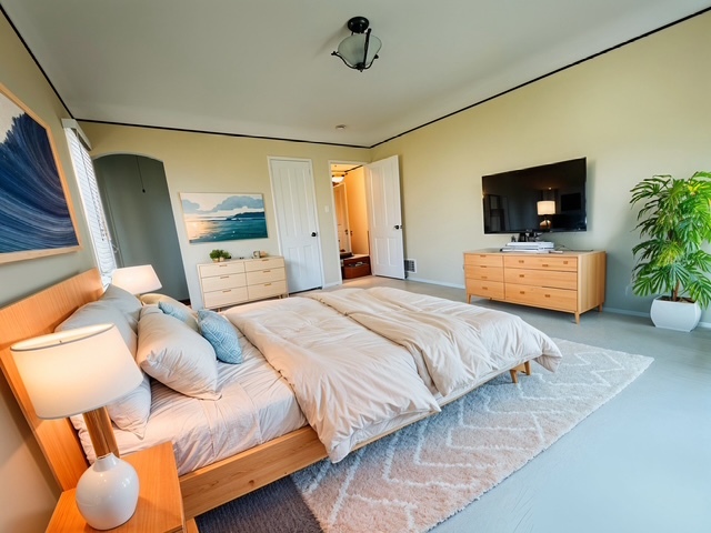 1301 S Rimpau Blvd, Unit Duplex in Los Angeles, CA - Building Photo - Building Photo