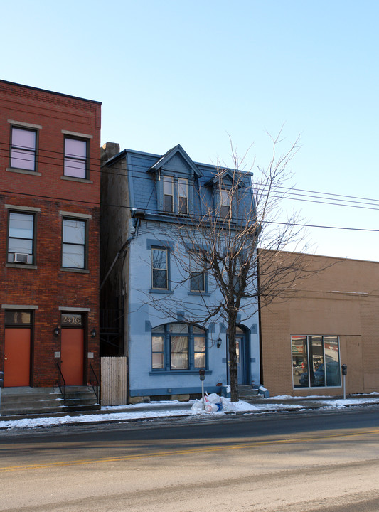 2414 E Carson St in Pittsburgh, PA - Building Photo