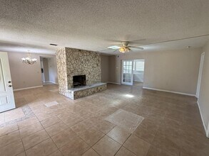 600 Byron Ave in Daytona Beach, FL - Building Photo - Building Photo