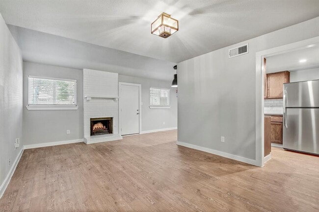 property at 2414 Burleson Ct