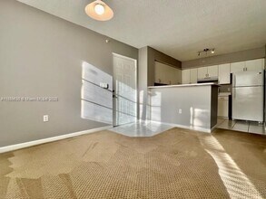 4824 N State Rd 7 in Coconut Creek, FL - Building Photo - Building Photo