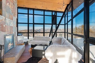 2700 Juniper Hill Rd in Aspen, CO - Building Photo - Building Photo