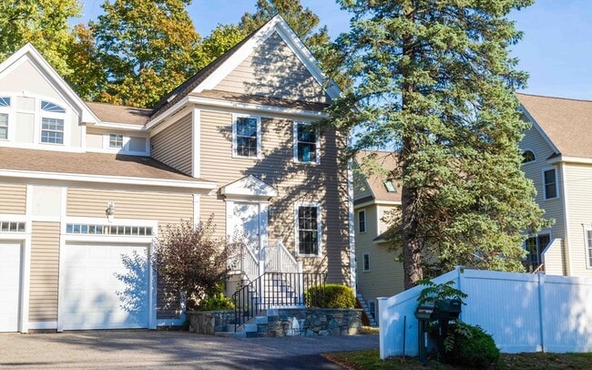 property at 171 N Main St