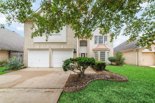 304 Lago Vista St in Kemah, TX - Building Photo - Building Photo