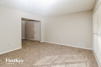 1401 S Hicks Cir NW in Conyers, GA - Building Photo - Building Photo