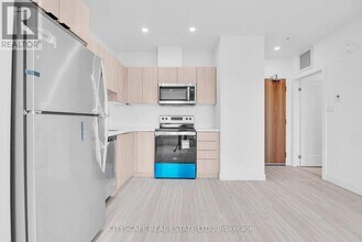 408 Dundas St S in Cambridge, ON - Building Photo - Building Photo