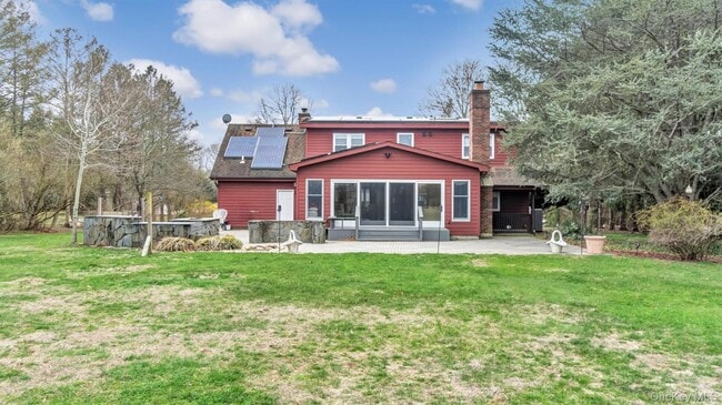 120 Promenade Dr in Riverhead, NY - Building Photo - Building Photo