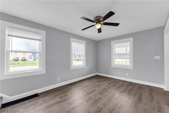 302 Louisiana Ave in Lorain, OH - Building Photo - Building Photo