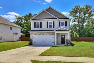 424 Matthew Ln in Martinez, GA - Building Photo - Building Photo