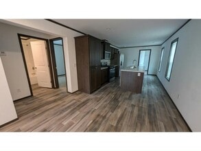 138 Lynn Ln in Mankato, MN - Building Photo - Building Photo