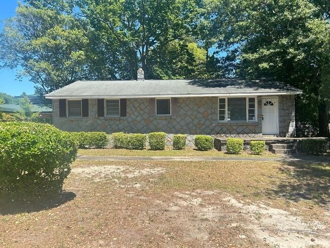 property at 1414 S Kilbourne Rd