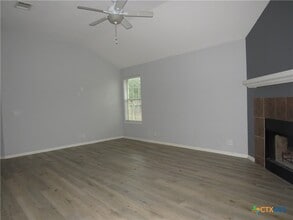 18913 Leigh Ln in Pflugerville, TX - Building Photo - Building Photo