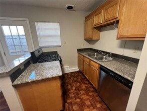 2222 Florida Ave in Kenner, LA - Building Photo - Building Photo