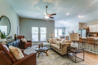 234 Treadstone Wy in Fairhope, AL - Building Photo - Building Photo