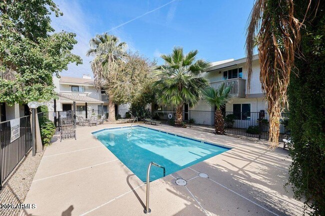 property at 1402 E Osborn Rd