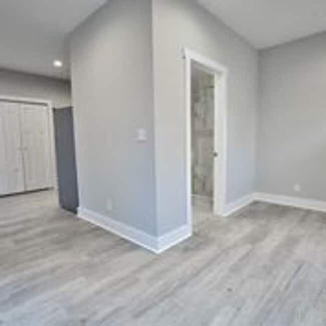 670 E 17th St in Indianapolis, IN - Building Photo - Building Photo