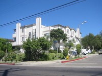 852 W 1st St in San Pedro, CA - Foto de edificio - Building Photo