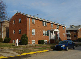 305 1st St Apartamentos