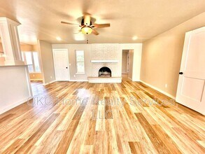 3408 Oak Grove Dr in Midwest City, OK - Building Photo - Building Photo