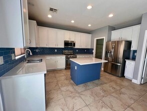 7726 Himalayan St in Las Vegas, NV - Building Photo - Building Photo
