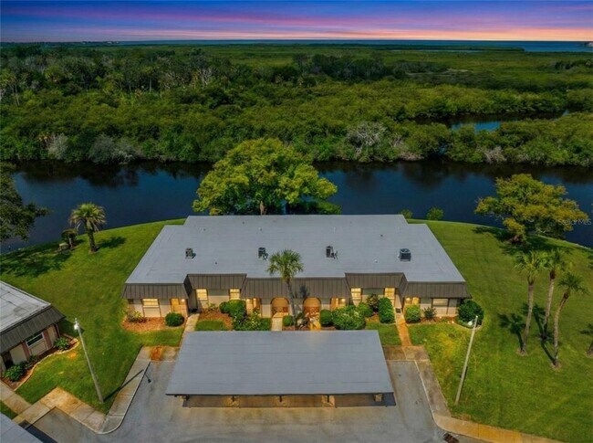 property at 4112 Hampton Dr