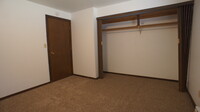 Sonstra Apartments in Stevens Point, WI - Building Photo - Building Photo