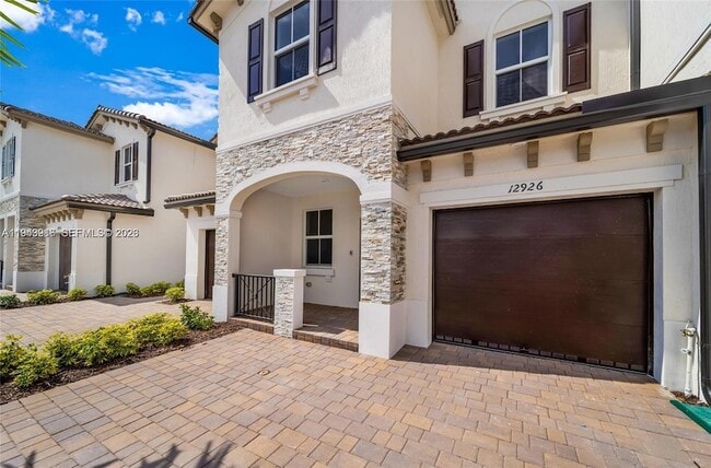 12926 NW 23rd Pl in Miami Shores, FL - Building Photo - Building Photo