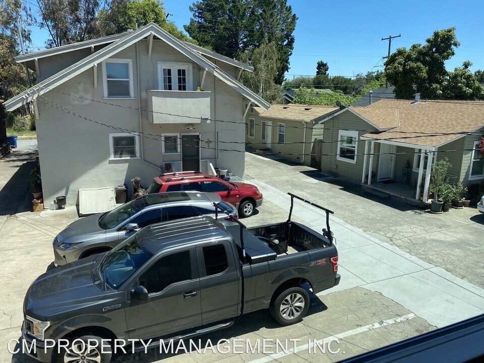 373 Richmond Ave in San Jose, CA - Foto de edificio