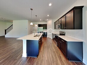 3149 Artemisia Ln in Zephyrhills, FL - Foto de edificio - Building Photo