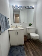 7002 JFK Blvd E in West New York, NJ - Building Photo - Building Photo