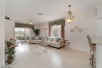 1637 Morning Sun Ln in Naples, FL - Building Photo - Building Photo