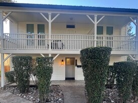 927 Stewart St, Unit 1 in Santa Rosa, CA - Building Photo