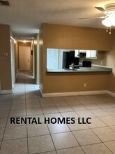 1050 Sophie Blvd in Orlando, FL - Building Photo - Building Photo
