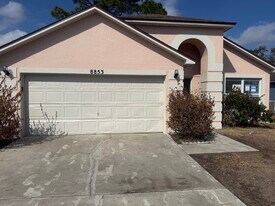 8853 Lambert Ln in Orlando, FL - Building Photo