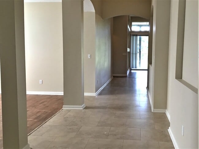 404 Bayridge Ct in Orange Park, FL - Building Photo - Building Photo